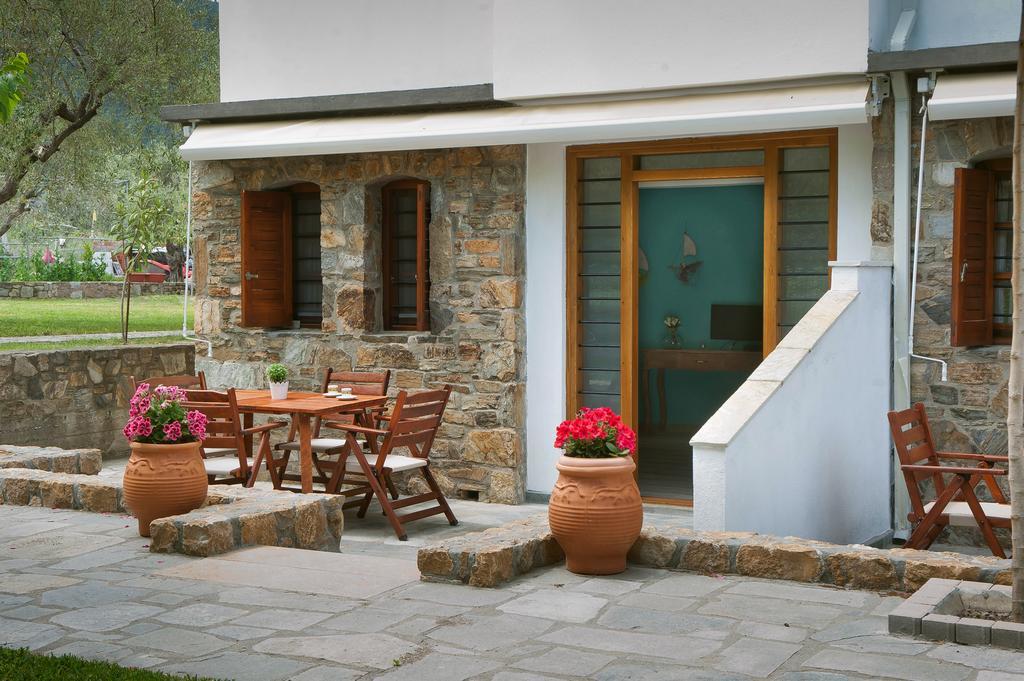 Апартаменты Sofia'S House Вурвуру Экстерьер фото